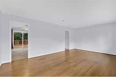 1563 Rockbridge Road, Stone Mountain, GA 30087 - Photo 5