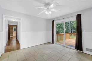 1563 Rockbridge Rd, Stone Mountain, GA 30087 - Photo 3