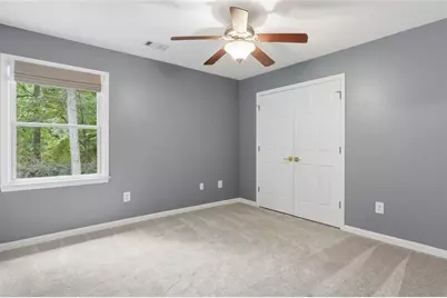 181 W Lake Drive, Roswell, GA 30075 - Photo 33