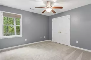 181 W Lake Dr, Roswell, GA 30075 - Photo 33