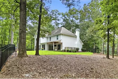 181 W Lake Drive, Roswell, GA 30075 - Photo 45