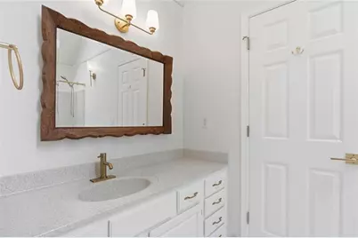181 W Lake Drive, Roswell, GA 30075 - Photo 35