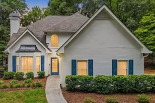 181 W Lake Dr, Roswell, GA 30075 - Photo 5