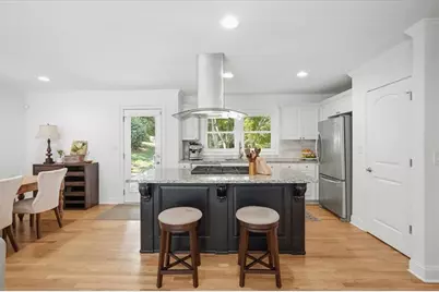 31 W Belle Isle Road, Sandy Springs, GA 30342 - Photo 5