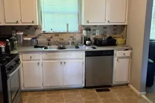 355 Lori Ln, Riverdale, GA 30296 - Photo 7