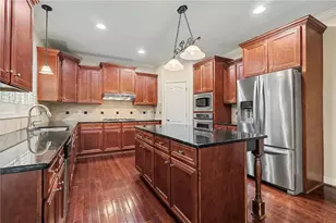 1825 Regents Way, Conyers, GA 30094 - Photo 21