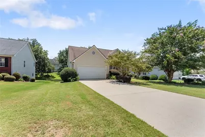 3819 Walnut Grove Way, Gainesville, GA 30506 - Photo 5