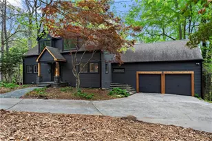 1890 Spalding Dr, Sandy Springs, GA 30350 - Photo 3