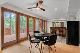 1890 Spalding Dr, Sandy Springs, GA 30350 - Photo 43