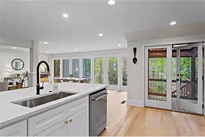 1890 Spalding Drive, Sandy Springs, GA 30350 - Photo 17
