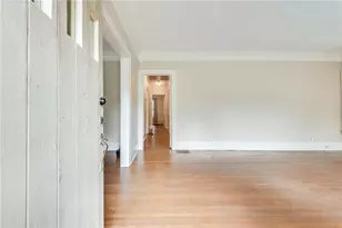 1424 Emory Rd NE, Atlanta, GA 30306 - Photo 9