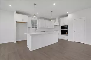 121 Kindred Ln, Marietta, GA 30066 - Photo 9