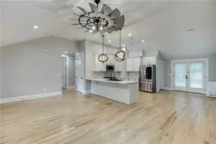 75 Cherry St, Lawrenceville, GA 30046 - Photo 9