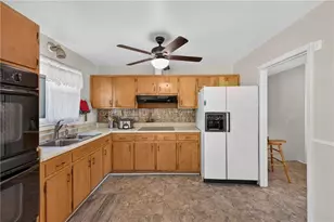 3008 Thornberry Ln SW, Atlanta, GA 30331 - Photo 9