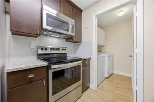 120 Granville Ct, Atlanta, GA 30328 - Photo 11