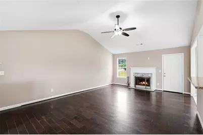 4765 Clayton Crossing Lane, Ellenwood, GA 30294 - Photo 5