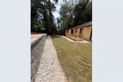 637 Parkdale Drive, Scottdale, GA 30079 - Photo 15