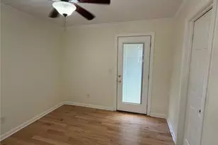 637 Parkdale Dr, Scottdale, GA 30079 - Photo 9