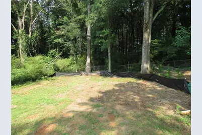 429 Orchard Drive, Stone Mountain, GA 30083 - Photo 3