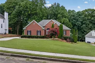 1270 Harvest Ln, Hoschton, GA 30548 - Photo 3