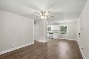 3560 Fairlane Dr NW, Atlanta, GA 30331 - Photo 9