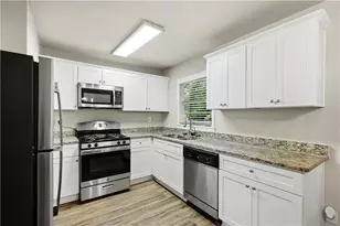 3560 Fairlane Dr NW, Atlanta, GA 30331 - Photo 11