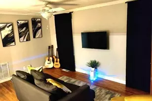 2641 Acadia St, Atlanta, GA 30344 - Photo 3