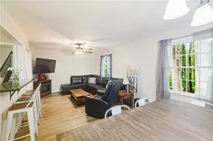 2762 Shetland Ln NW, Kennesaw, GA 30152 - Photo 9