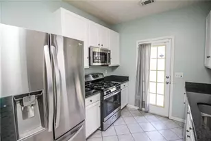 6476 Portside Way, Flowery Branch, GA 30542 - Photo 7