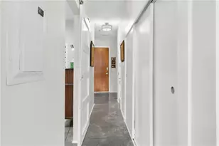 560 Dutch Valley Rd NE, Atlanta, GA 30324 - Photo 17