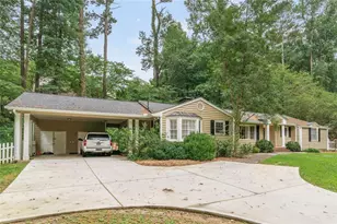 2986 Mornington Dr NW, Atlanta, GA 30327 - Photo 3