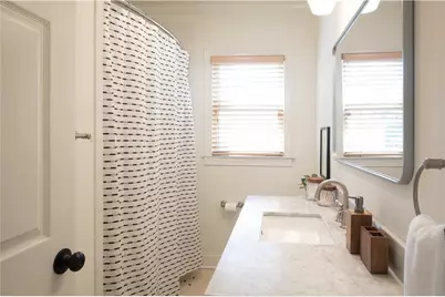 250 Norwood Avenue NE, Atlanta, GA 30317 - Photo 15