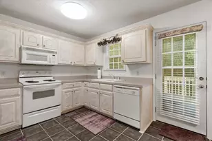 130 Orchard Way SE, Calhoun, GA 30701 - Photo 9