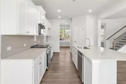 5598 Rosehall Place, South Fulton, GA 30349 - Photo 9