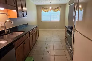 3805 Bromolow Trail, Lawrenceville, GA 30044 - Photo 5