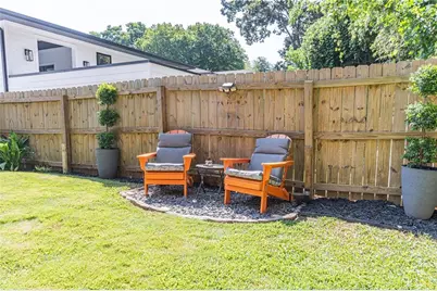 42 Walthall Street NE #B, Atlanta, GA 30307 - Photo 47