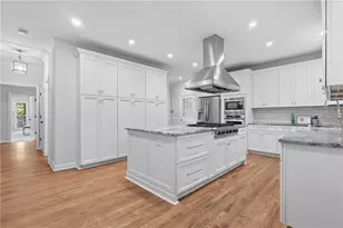 2040 Shallowford Park Manor, Roswell, GA 30075 - Photo 29
