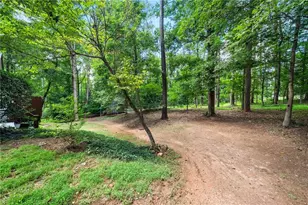 910 Freemanwood Ln, Milton, GA 30004 - Photo 33