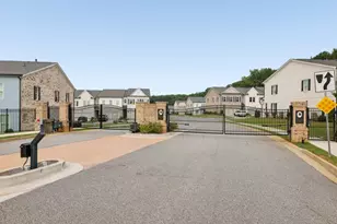 6160 Sweetbay Ln, Alpharetta, GA 30004 - Photo 43