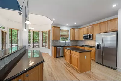 925 York Cove, Alpharetta, GA 30004 - Photo 21