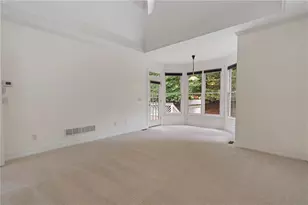 925 York Cove, Alpharetta, GA 30004 - Photo 25