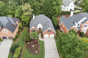 925 York Cove, Alpharetta, GA 30004 - Photo 3