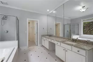 925 York Cove, Alpharetta, GA 30004 - Photo 27