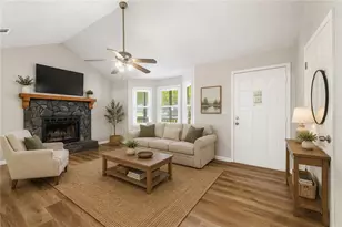 1731 Rose Garden Ln, Loganville, GA 30052 - Photo 3