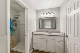1731 Rose Garden Ln, Loganville, GA 30052 - Photo 7