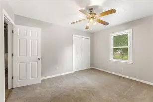 1731 Rose Garden Ln, Loganville, GA 30052 - Photo 9