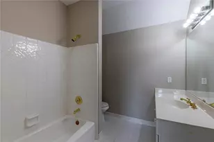 8445 Sentinae Chase Dr, Roswell, GA 30076 - Photo 43