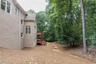8445 Sentinae Chase Dr, Roswell, GA 30076 - Photo 65