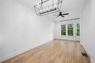 220 Colebrook St NE, Atlanta, GA 30307 - Photo 11