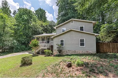 917 Andover Court, Woodstock, GA 30188 - Photo 3
